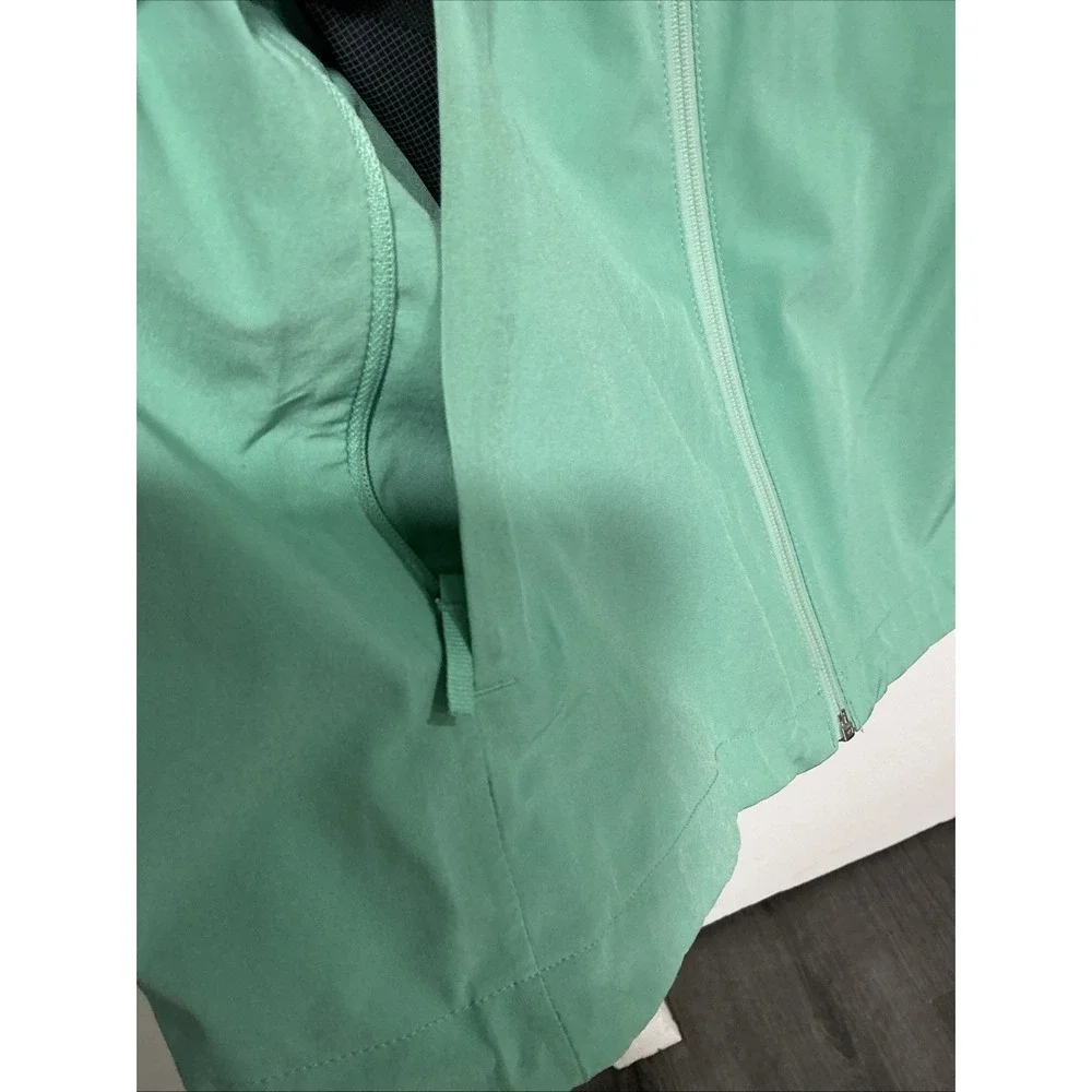 North Face Dryvent Rain Jacket, Windbreaker, XL, Sage Green, Pit Zips, Outdoors